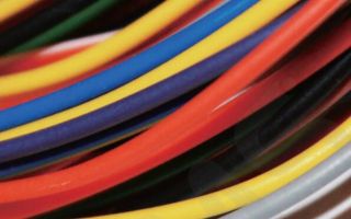 What does the color above the cable mean?