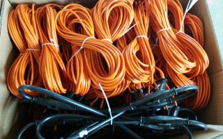 What is the reason why the power cable is heating up during operation?