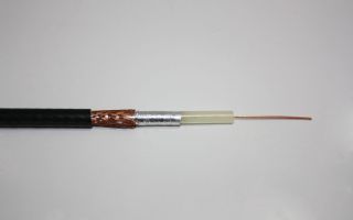 What is the difference between coaxial cable and twisted pair cable?