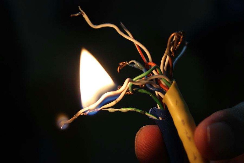 電纜著火.jpg