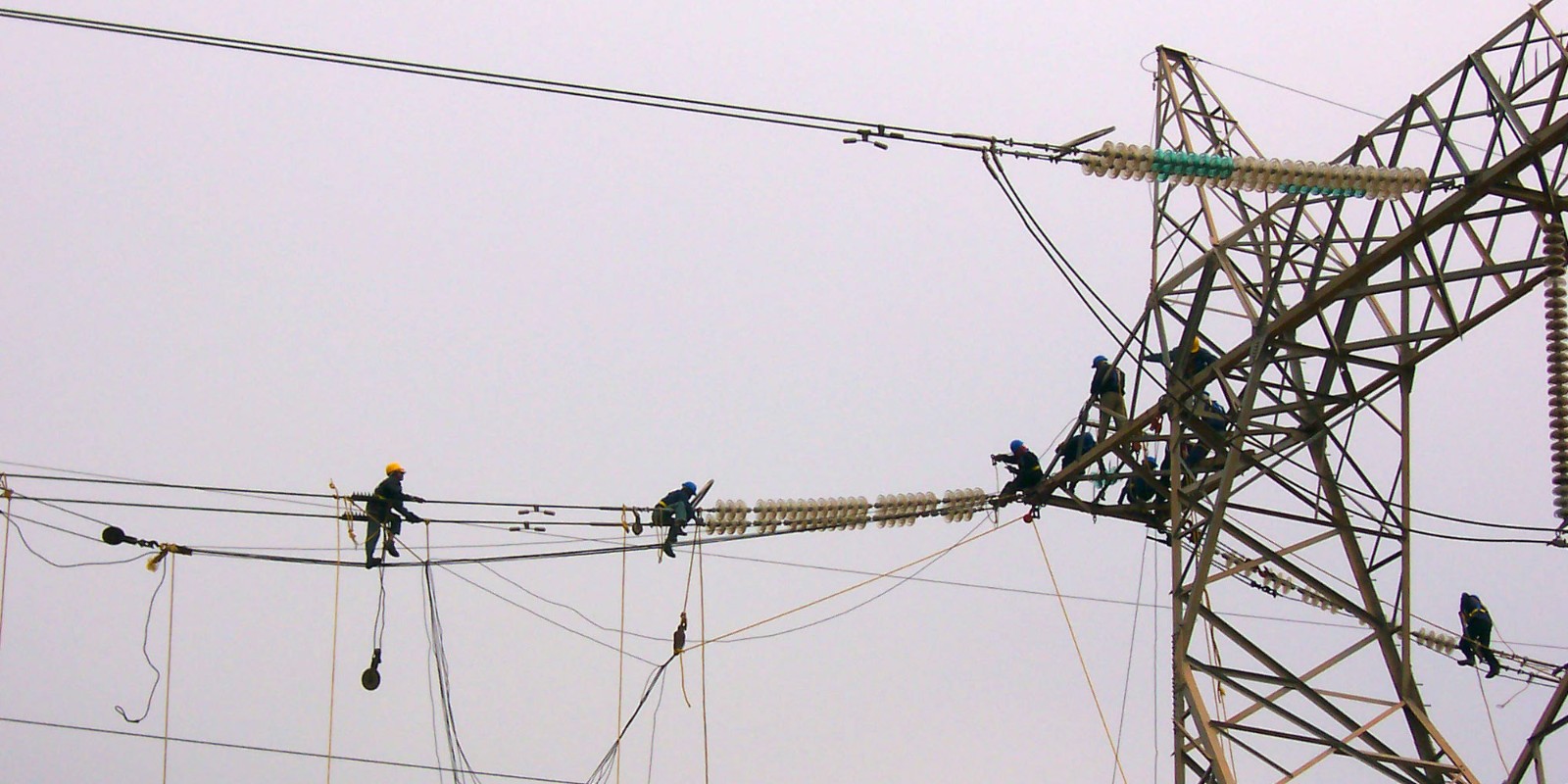 overhead electric cable.jpg