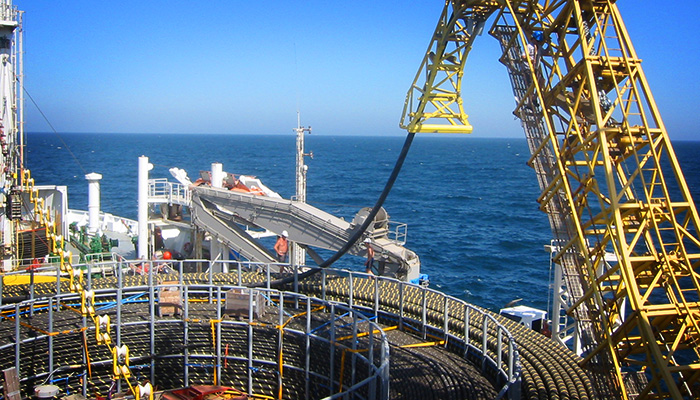 high voltage submarine cable.jpg